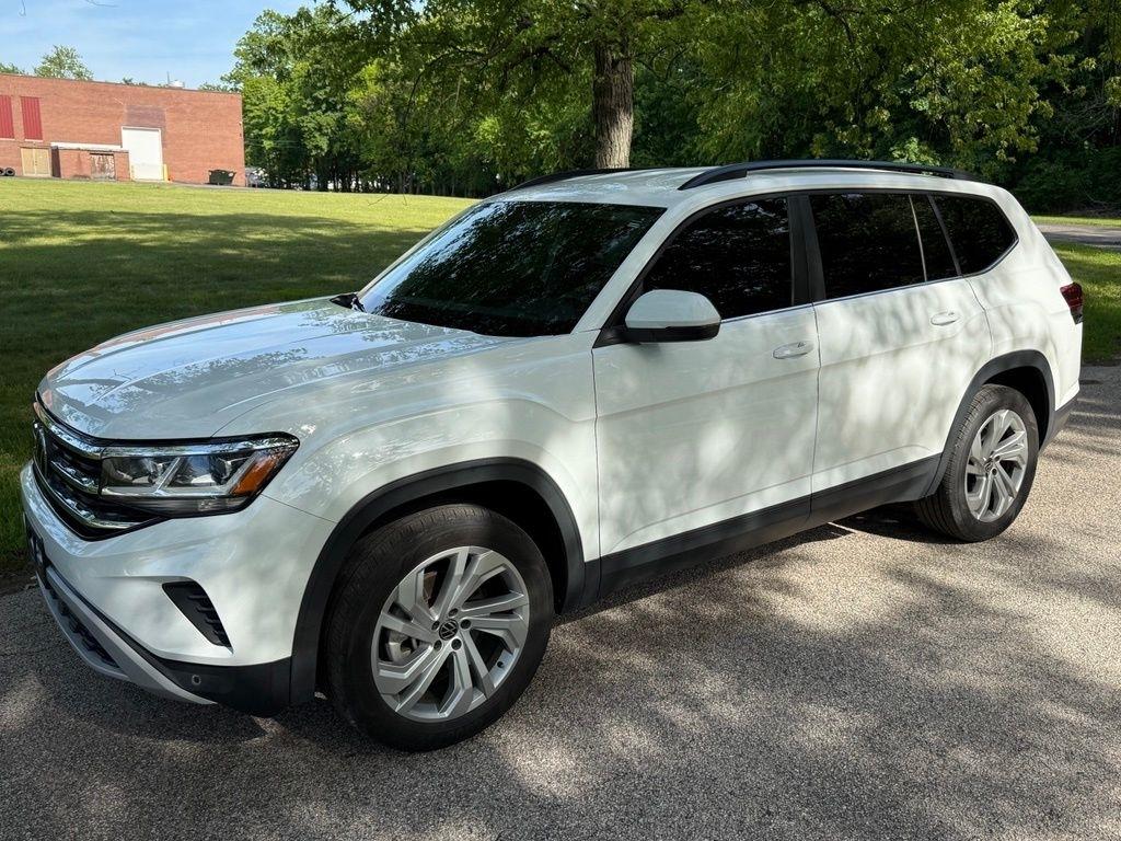 Volkswagen Atlas 2021.5 3.6L V6 SE w/Technology FWD 2021