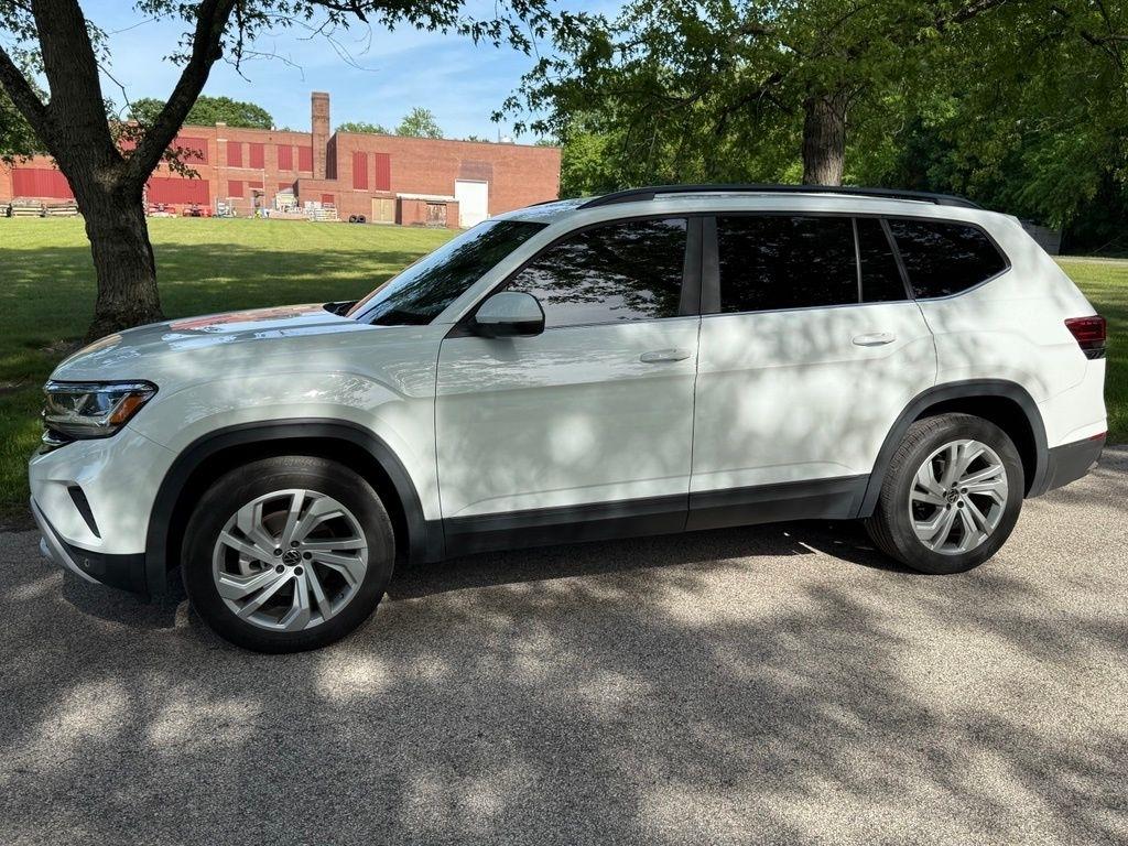 Volkswagen Atlas 2021.5 3.6L V6 SE w/Technology FWD 2021