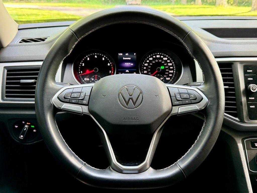 Volkswagen Atlas 2021.5 3.6L V6 SE w/Technology FWD 2021