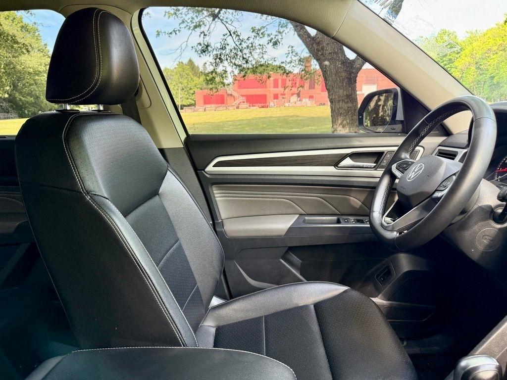 Volkswagen Atlas 2021.5 3.6L V6 SE w/Technology FWD 2021