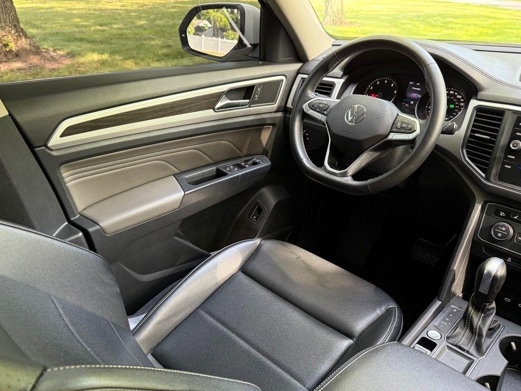 Volkswagen Atlas 2021.5 3.6L V6 SE w/Technology FWD 2021