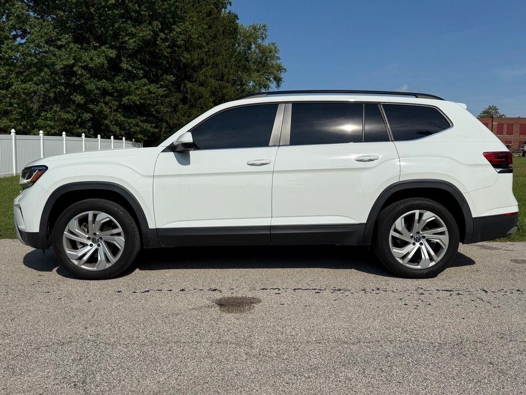 Volkswagen Atlas 2021.5 3.6L V6 SE w/Technology FWD 2021