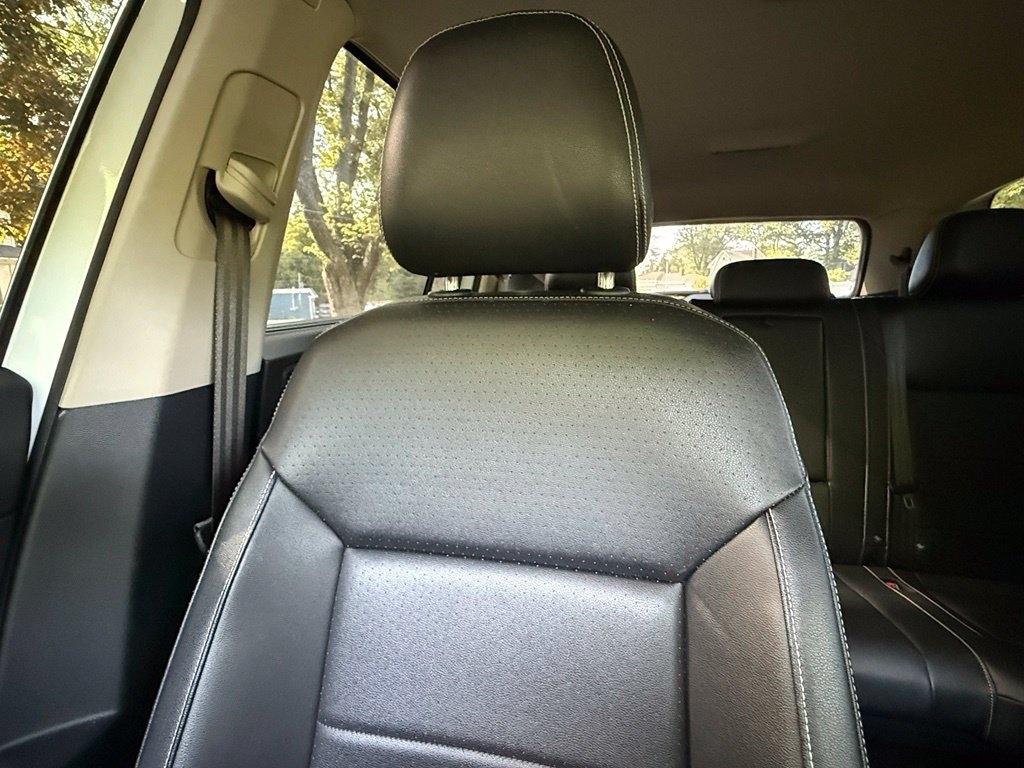Volkswagen Atlas 2021.5 3.6L V6 SE w/Technology FWD 2021