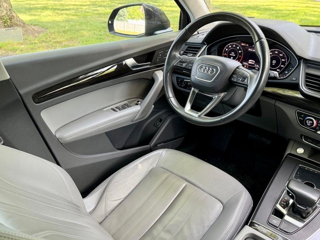 Audi Q5 Premium Plus 45 TFSI quattro 2019