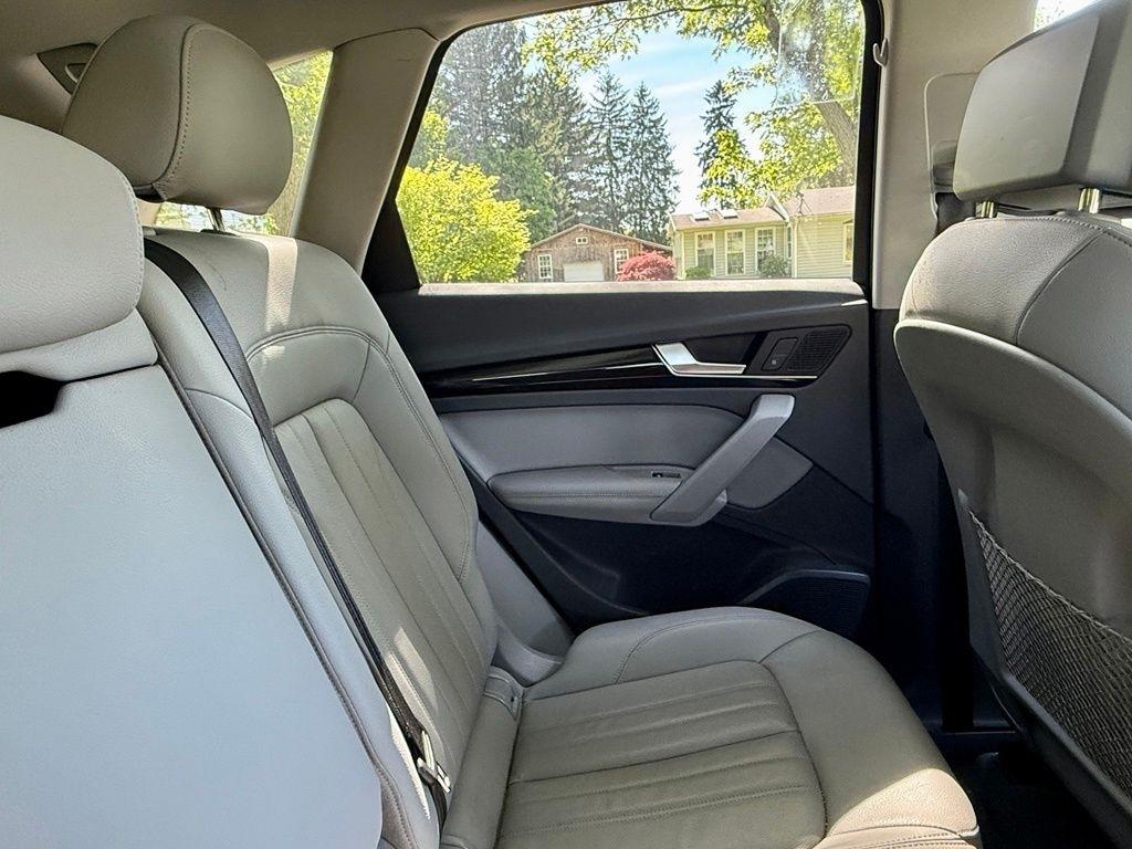 Audi Q5 Premium Plus 45 TFSI quattro 2019