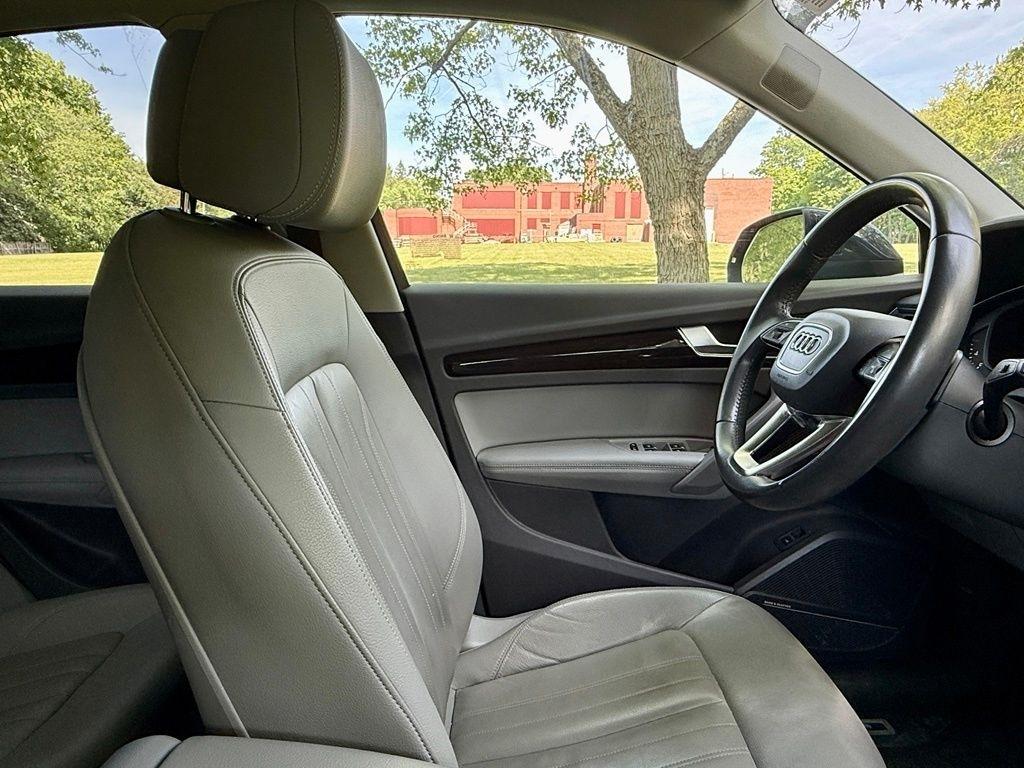 Audi Q5 Premium Plus 45 TFSI quattro 2019
