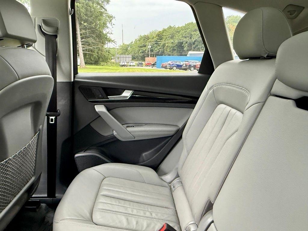 Audi Q5 Premium Plus 45 TFSI quattro 2019