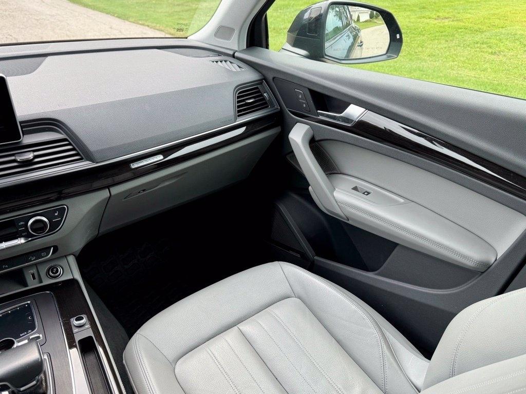 Audi Q5 photo 25