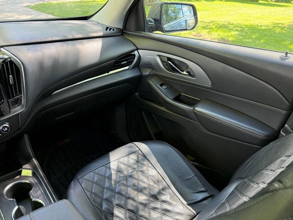Chevrolet Traverse AWD 4dr LT Cloth w/1LT 2019