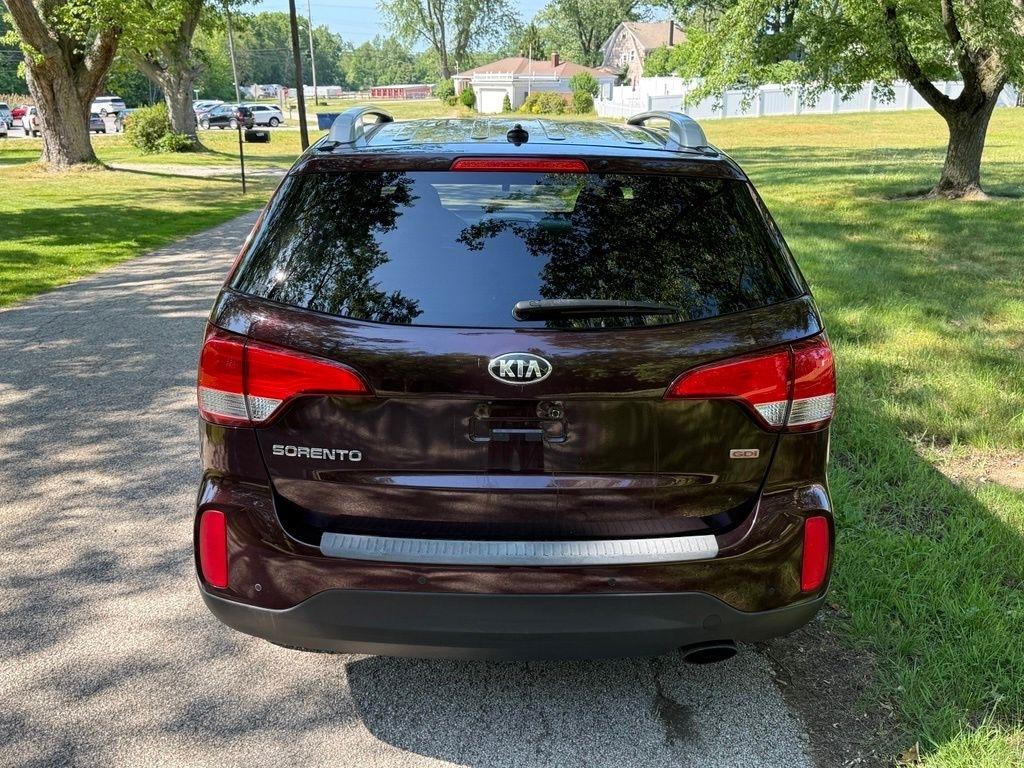 Kia Sorento 2WD 4dr I4 LX 2014