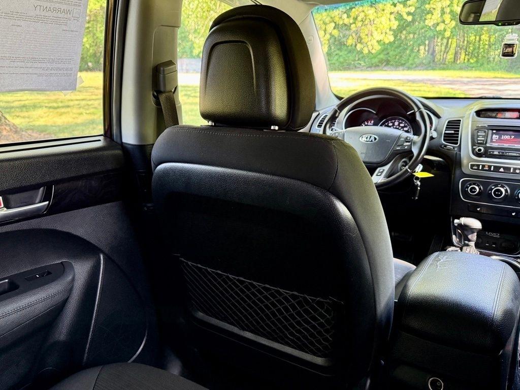 Kia Sorento 2WD 4dr I4 LX 2014