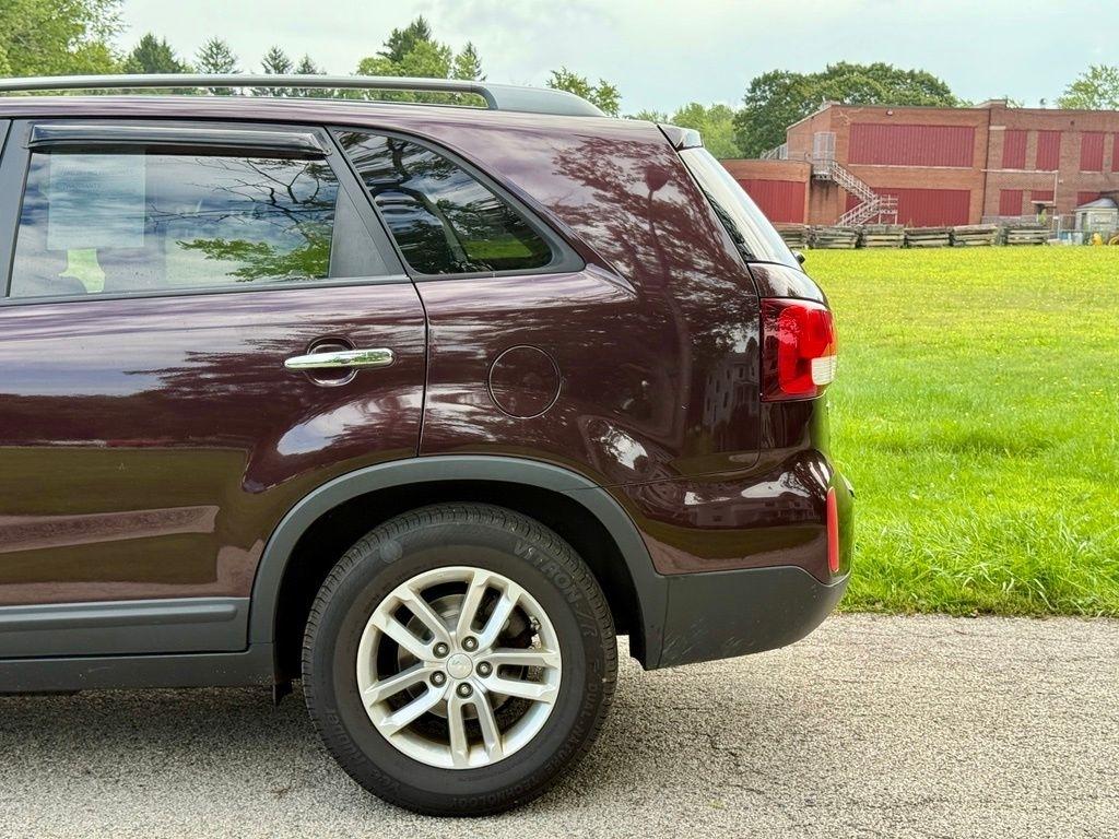 Kia Sorento 2WD 4dr I4 LX 2014