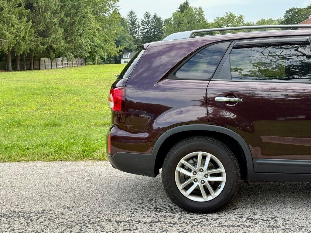 Kia Sorento 2WD 4dr I4 LX 2014