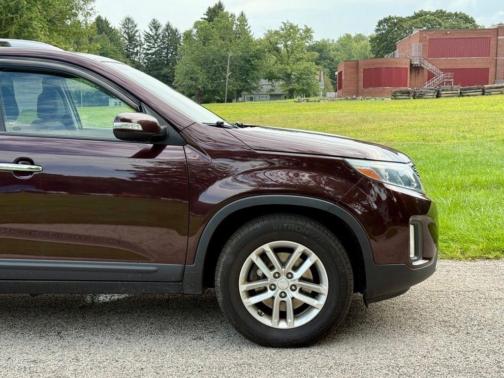 Kia Sorento 2WD 4dr I4 LX 2014