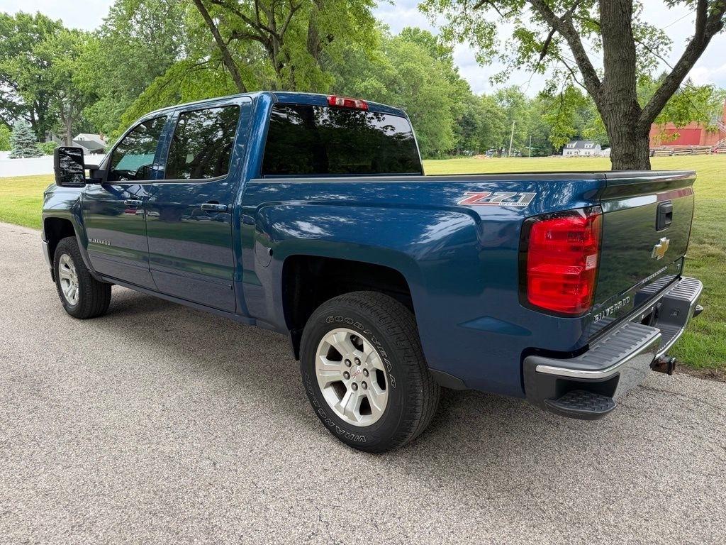 Chevrolet Silverado 1500 4WD Crew Cab 143.5" LT w/2LT 2015