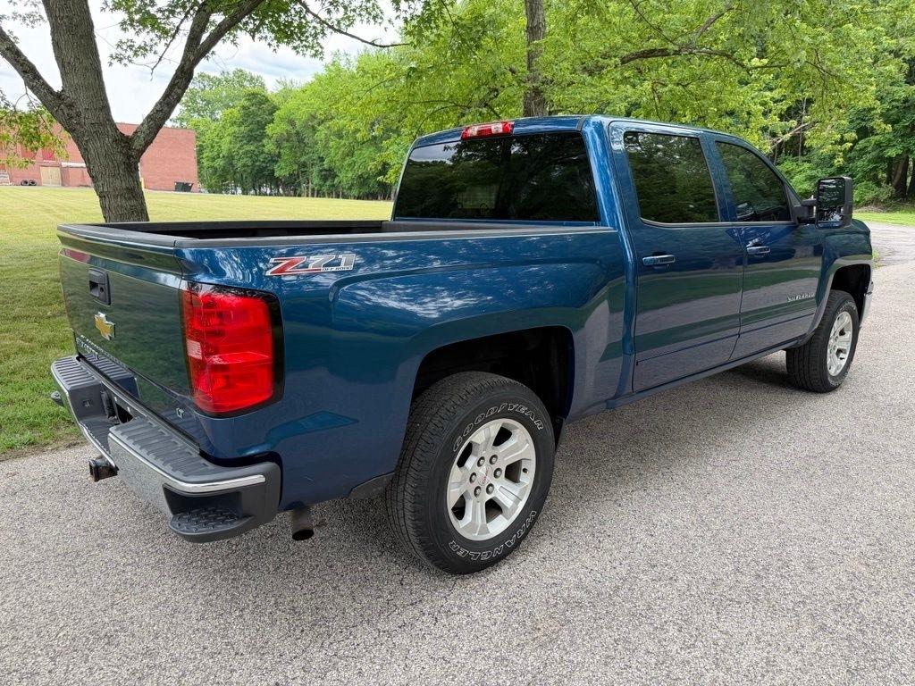 Chevrolet Silverado 1500 4WD Crew Cab 143.5" LT w/2LT 2015