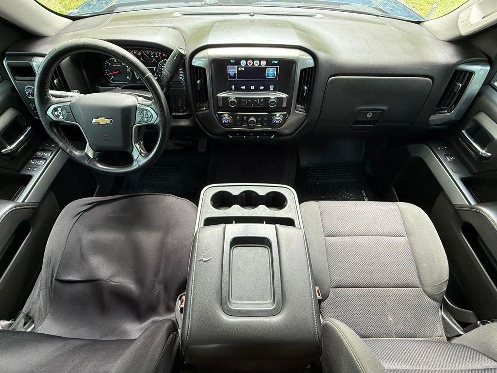 Chevrolet Silverado 1500 4WD Crew Cab 143.5" LT w/2LT 2015