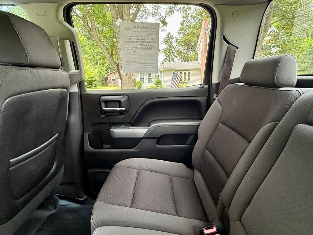 Chevrolet Silverado 1500 4WD Crew Cab 143.5" LT w/2LT 2015