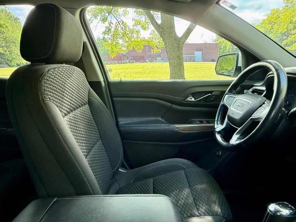 GMC Acadia AWD 4dr SLE w/SLE-2 2019