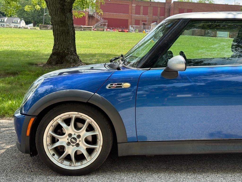 MINI Cooper Hardtop 2dr Cpe S 2006