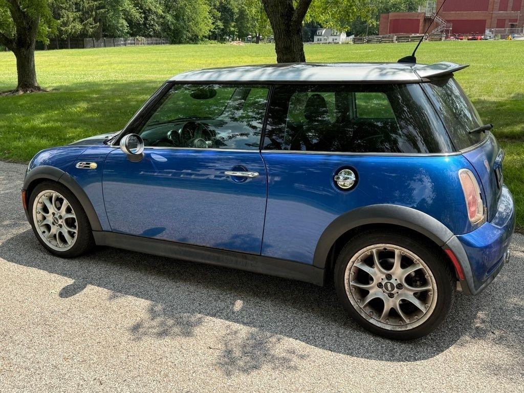 MINI Cooper Hardtop 2dr Cpe S 2006