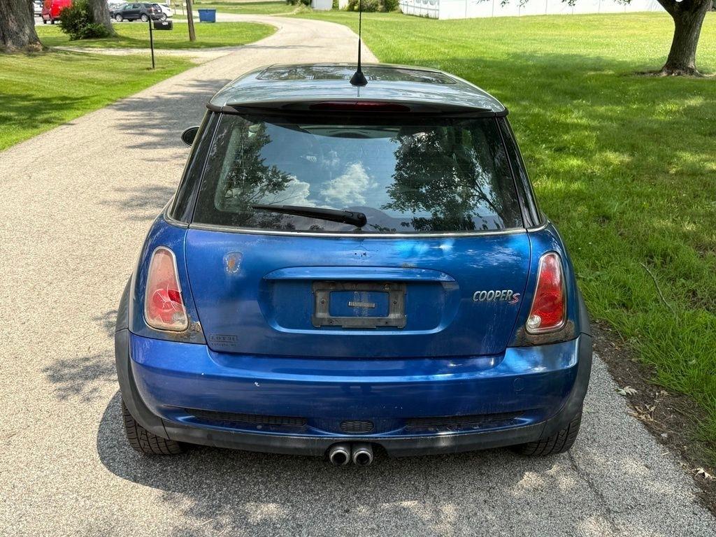 MINI Cooper Hardtop 2dr Cpe S 2006