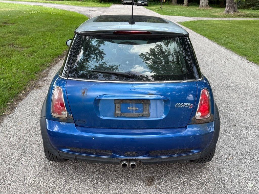 MINI Cooper Hardtop 2dr Cpe S 2006