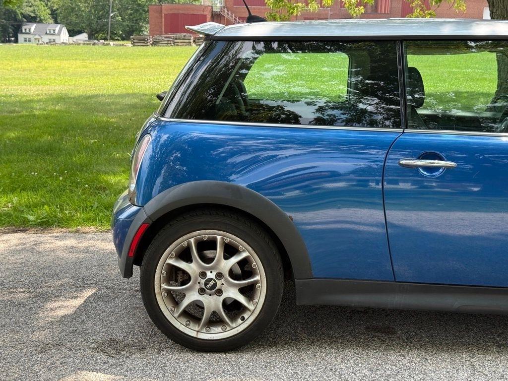 MINI Cooper Hardtop 2dr Cpe S 2006