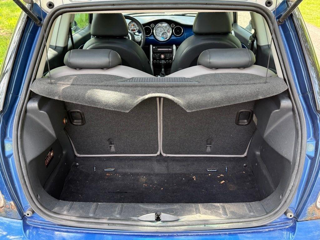 MINI Cooper Hardtop 2dr Cpe S 2006