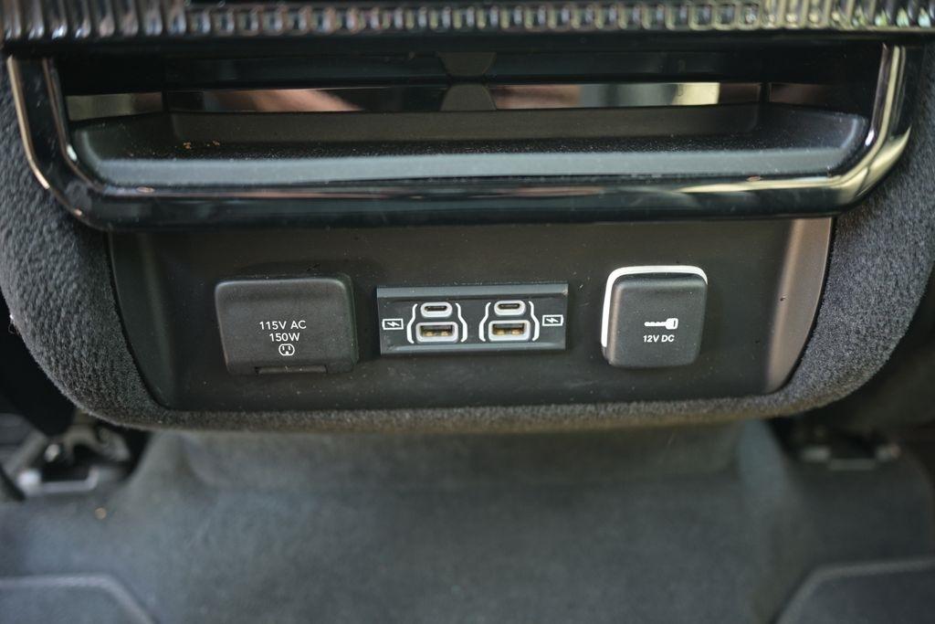Jeep Wagoneer L Series III 4x4 2024