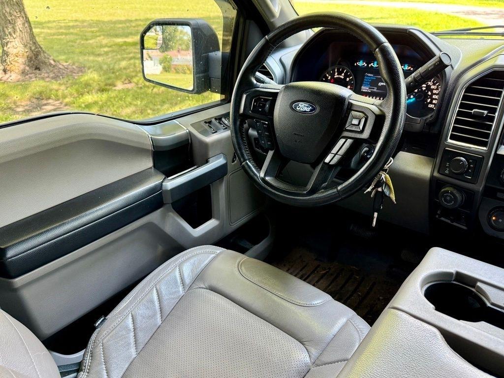 Ford F-150 4WD SuperCrew 145" King Ranch 2016