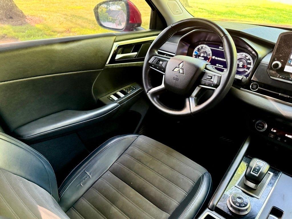 Mitsubishi Outlander SE S-AWC 2024