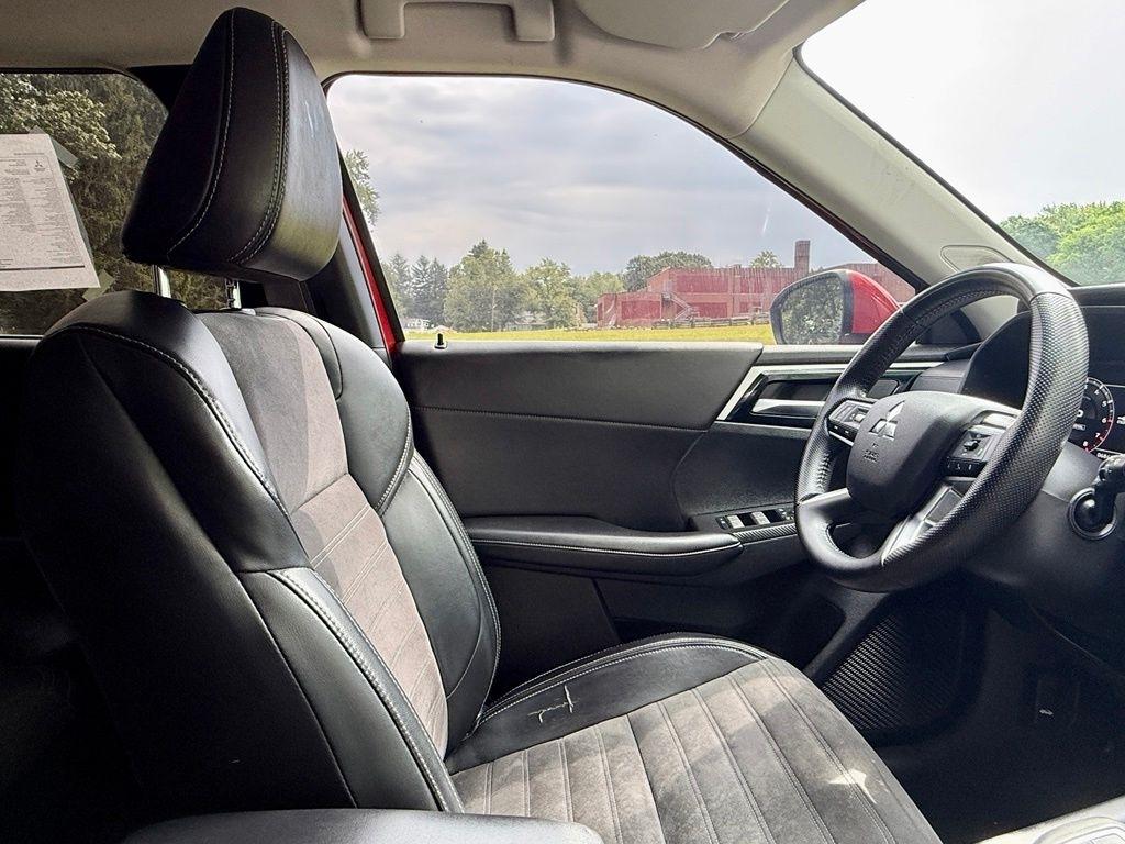 Mitsubishi Outlander SE S-AWC 2024