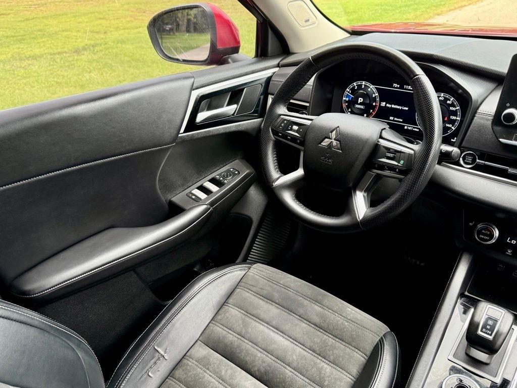 Mitsubishi Outlander SE S-AWC 2024