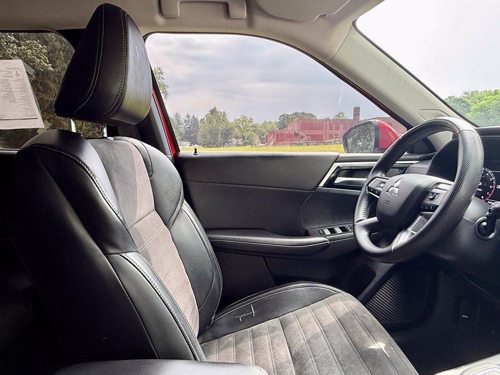 Mitsubishi Outlander SE S-AWC 2024