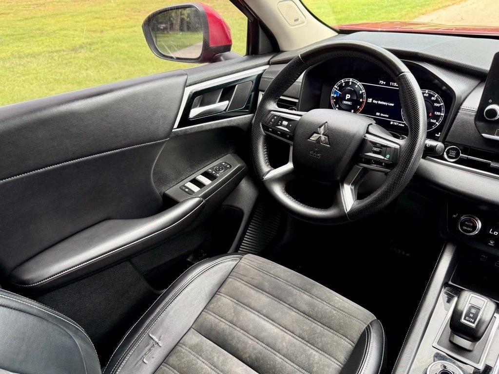 Mitsubishi Outlander SE S-AWC 2024