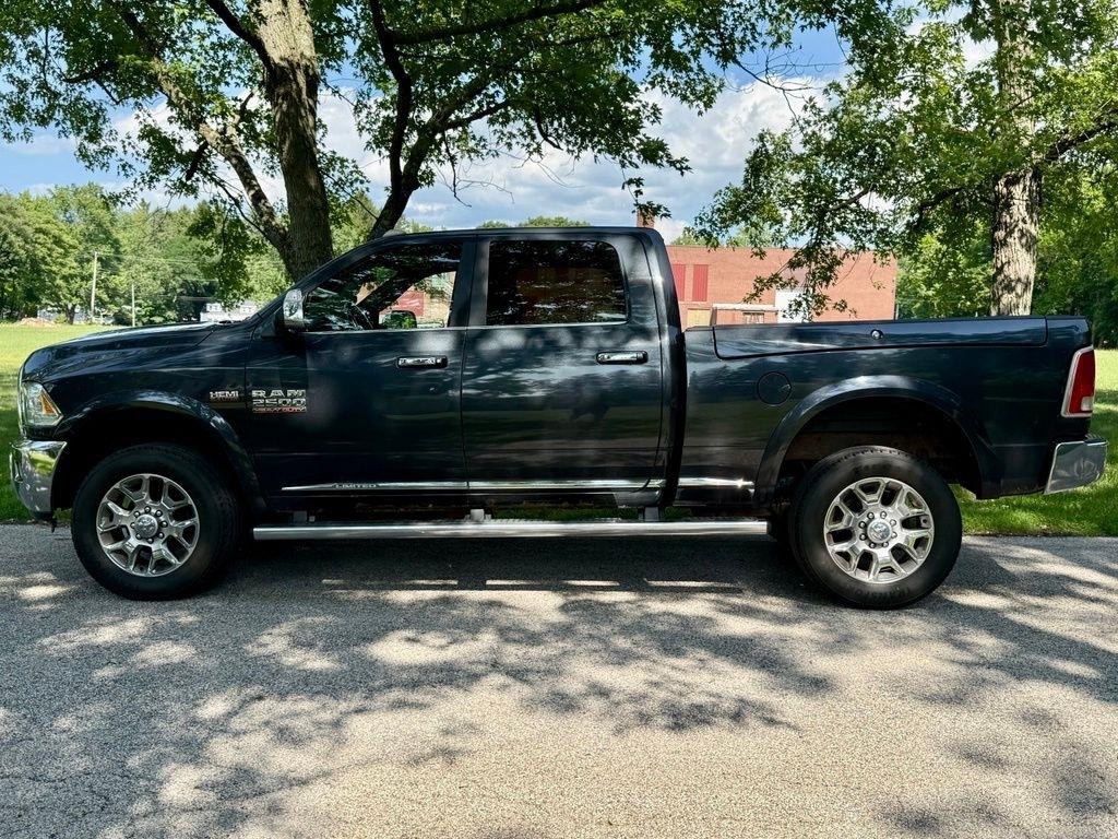 RAM 2500 4WD Crew Cab 149" Longhorn Limited 2016