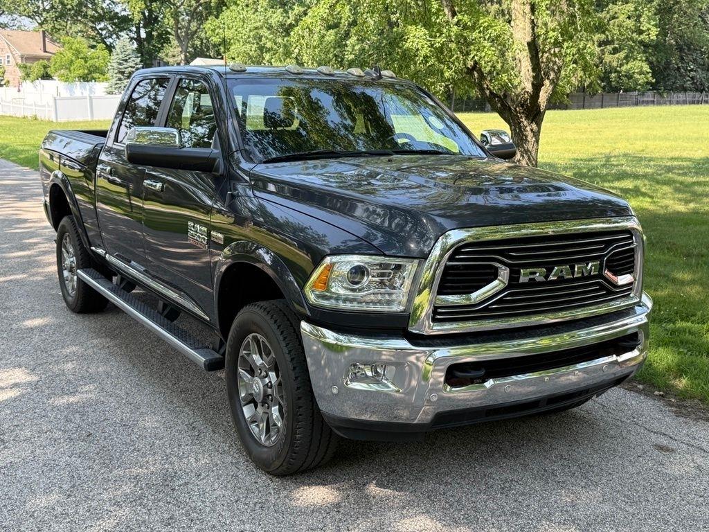 RAM 2500 4WD Crew Cab 149" Longhorn Limited 2016