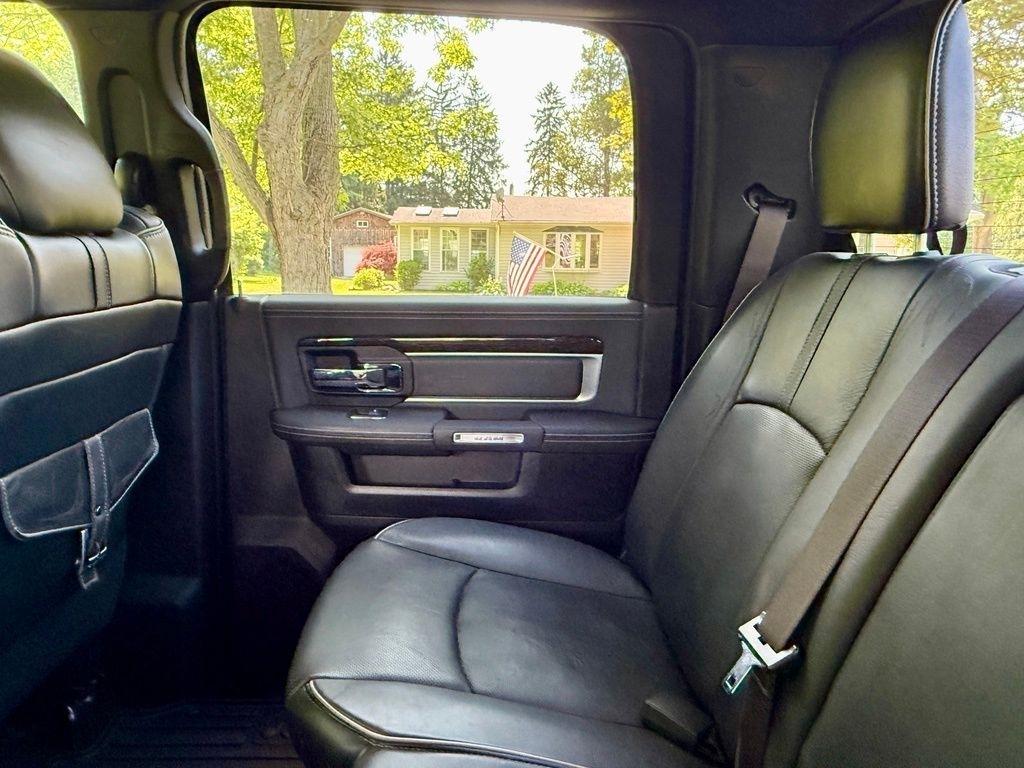 RAM 2500 4WD Crew Cab 149" Longhorn Limited 2016