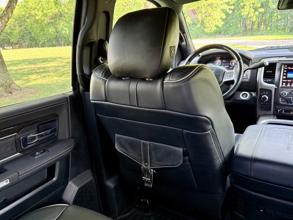 RAM 2500 4WD Crew Cab 149" Longhorn Limited 2016