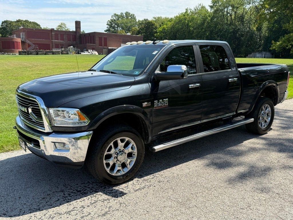 RAM 2500 4WD Crew Cab 149" Longhorn Limited 2016