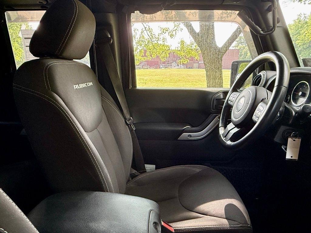 Jeep Wrangler Unlimited 4WD 4dr Rubicon 2017