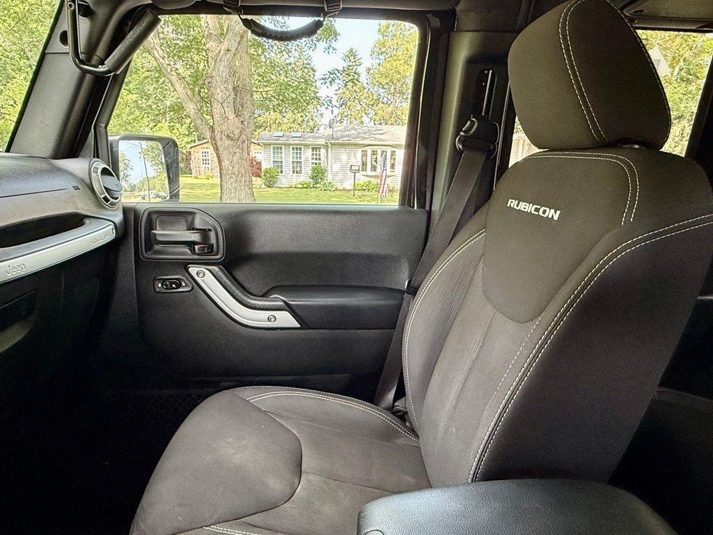Jeep Wrangler Unlimited 4WD 4dr Rubicon 2017