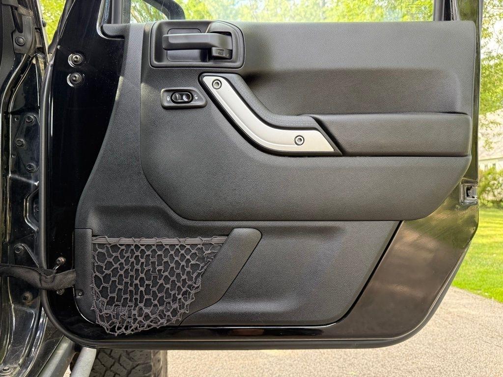 Jeep Wrangler Unlimited 4WD 4dr Rubicon 2017