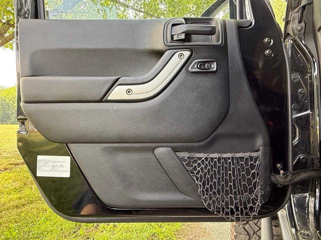 Jeep Wrangler Unlimited 4WD 4dr Rubicon 2017