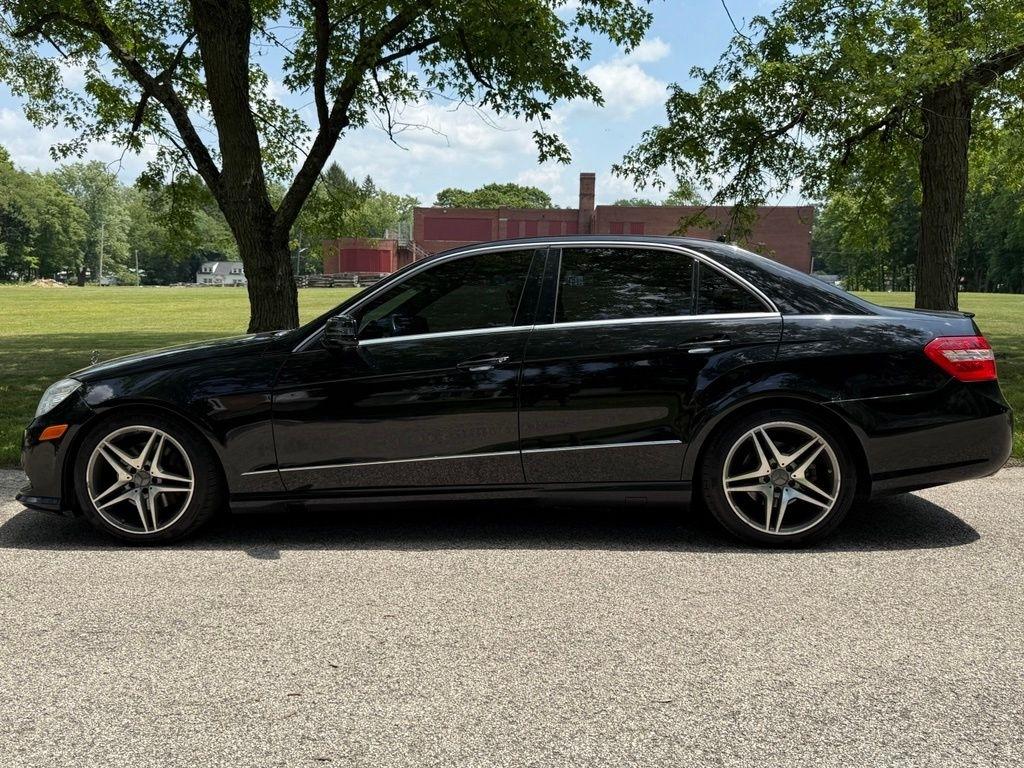 Mercedes-Benz E-Class 4dr Sdn E 350 Sport 4MATIC *Ltd Avail* 2013