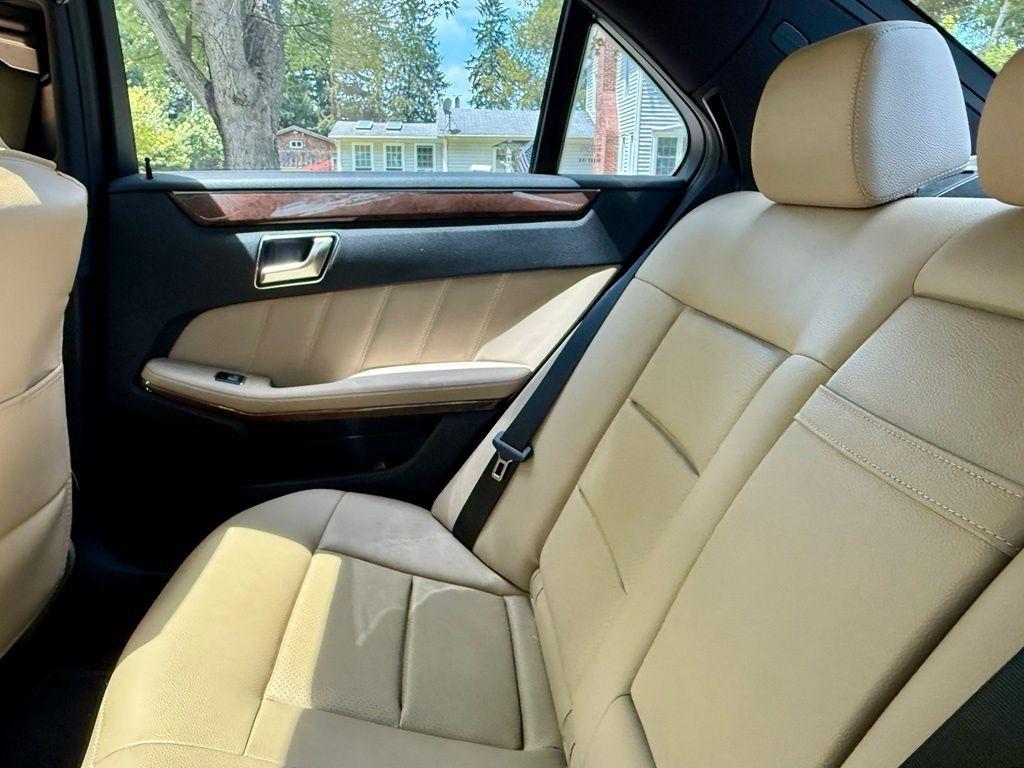Mercedes-Benz E-Class 4dr Sdn E 350 Sport 4MATIC *Ltd Avail* 2013