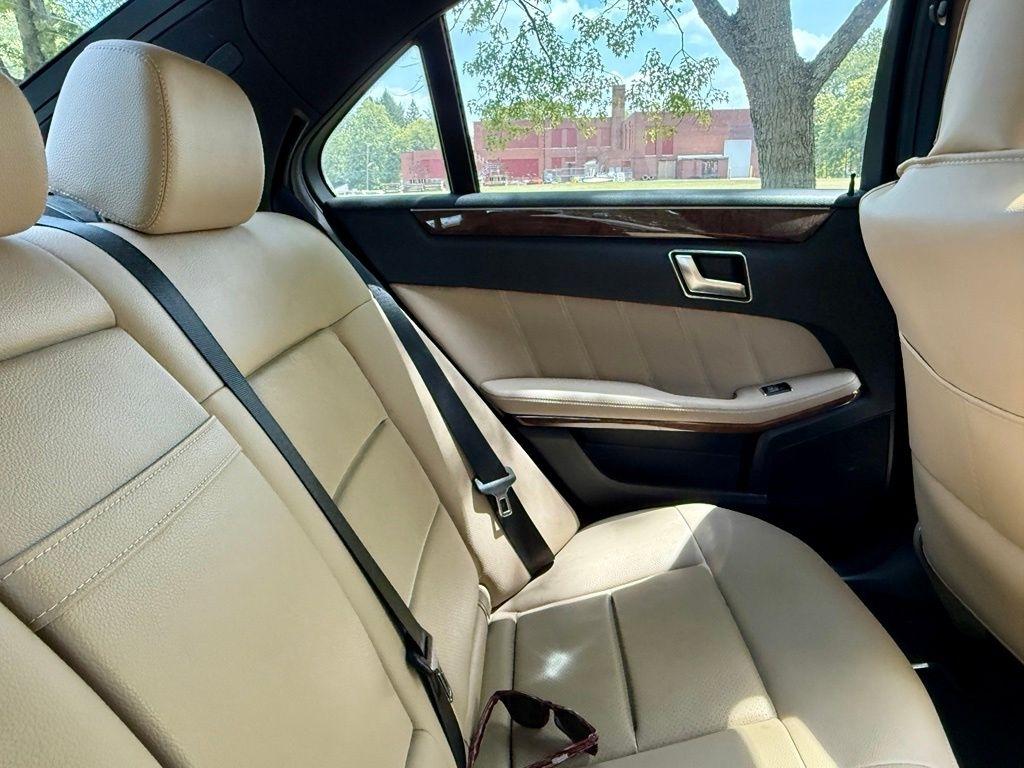 Mercedes-Benz E-Class 4dr Sdn E 350 Sport 4MATIC *Ltd Avail* 2013