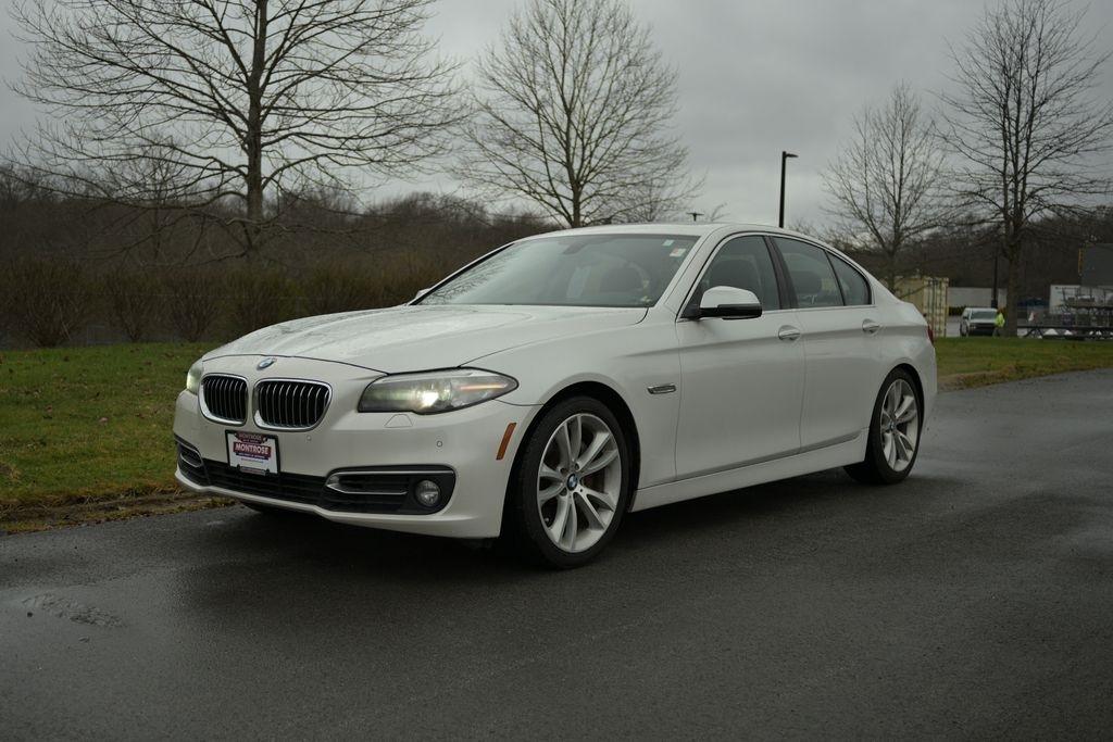 BMW 5 Series 4dr Sdn 535i xDrive AWD 2015