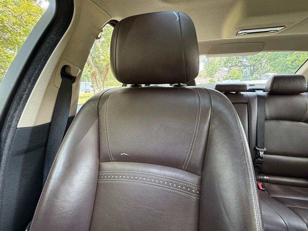 BMW 5 Series 4dr Sdn 535i xDrive AWD 2015